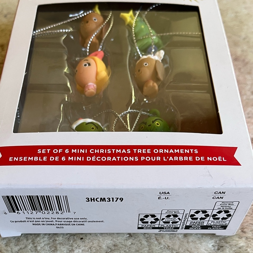 Hallmark The Grinch Mini Christmas Tree Ornaments - Picture 10 of 14